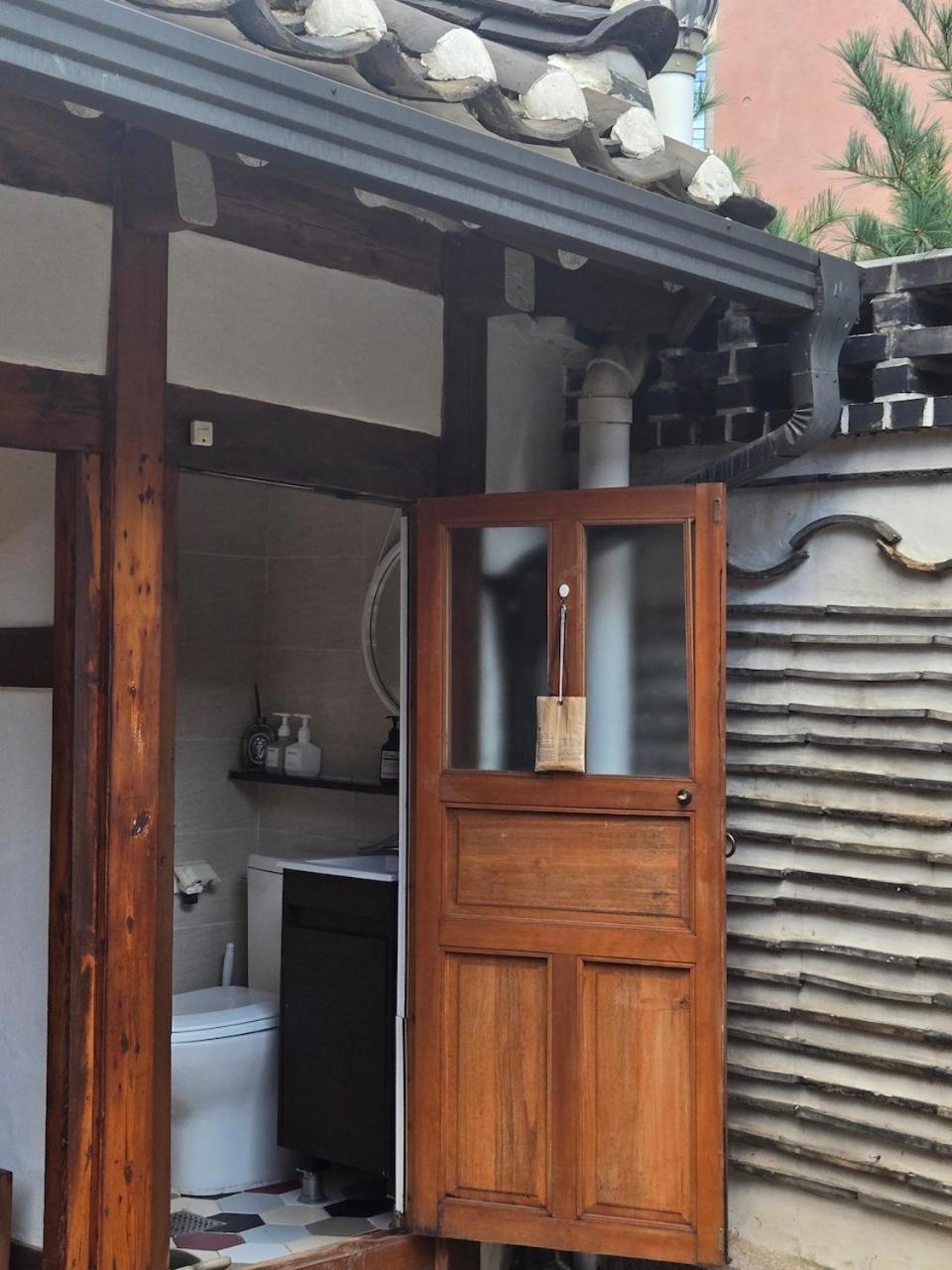 Joongrimjae - Hanok Сеул Экстерьер фото