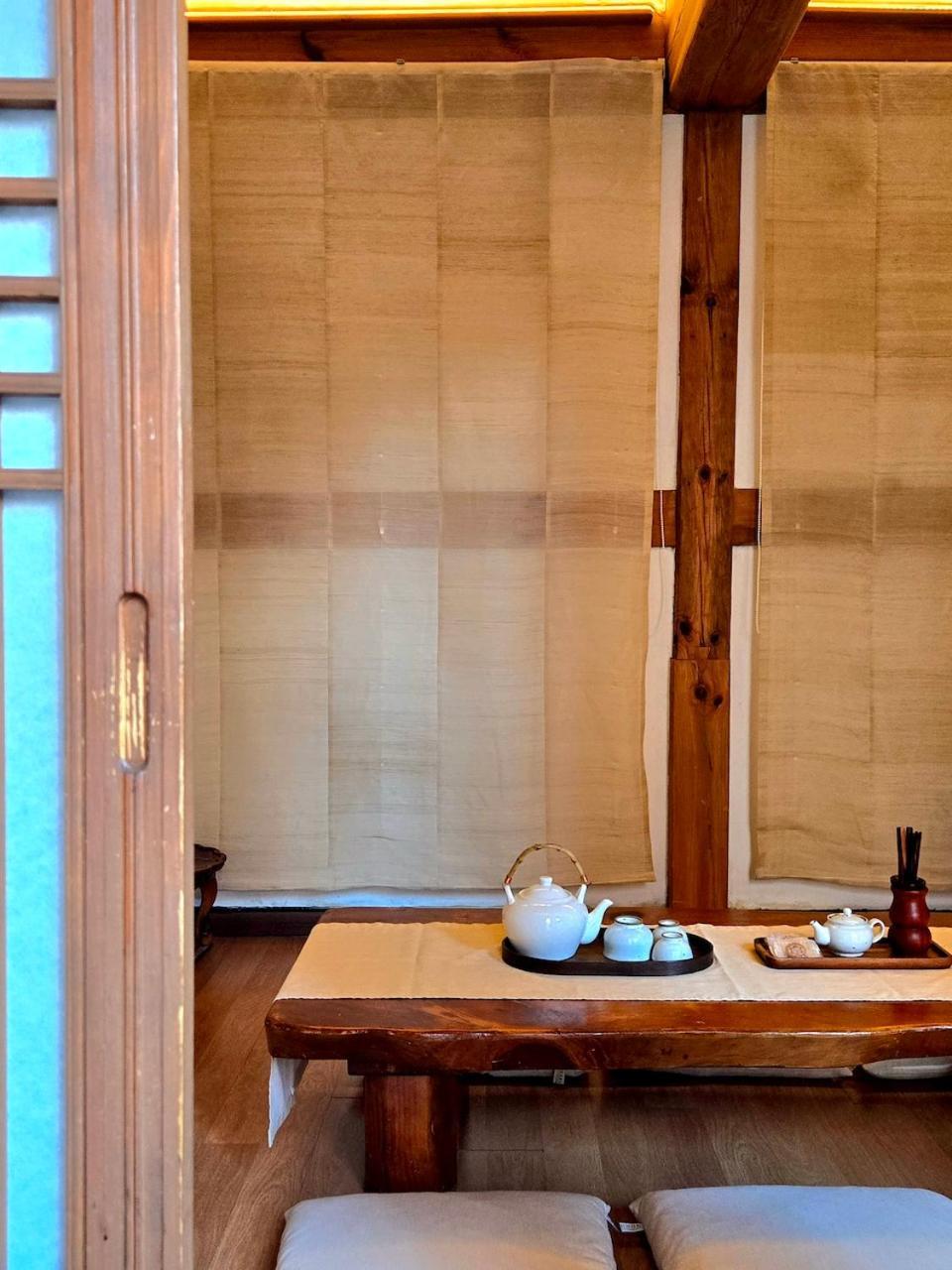 Joongrimjae - Hanok Сеул Экстерьер фото